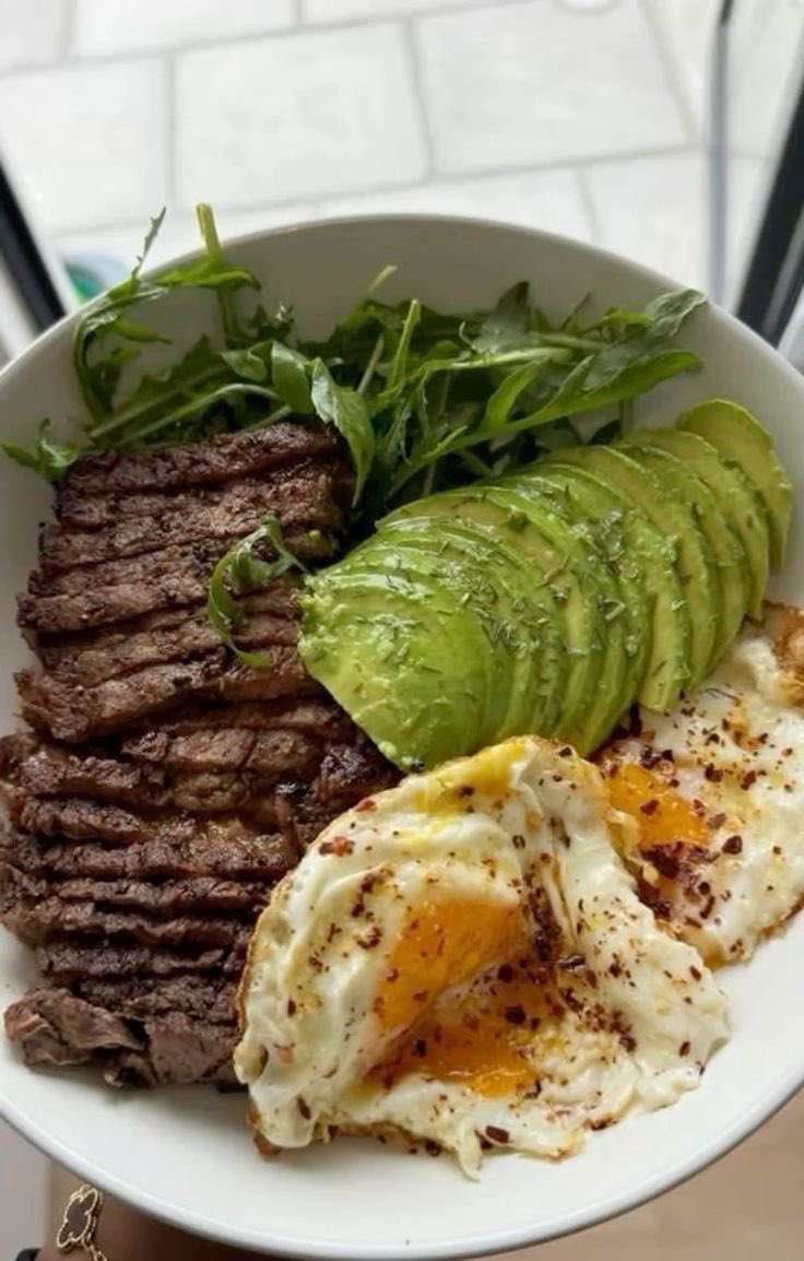 Elenalune_'s tweet photo. high protein meals make all the difference. https://t.co/Nx3voAt8GC