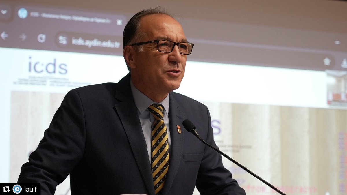 İAU THP tweet media