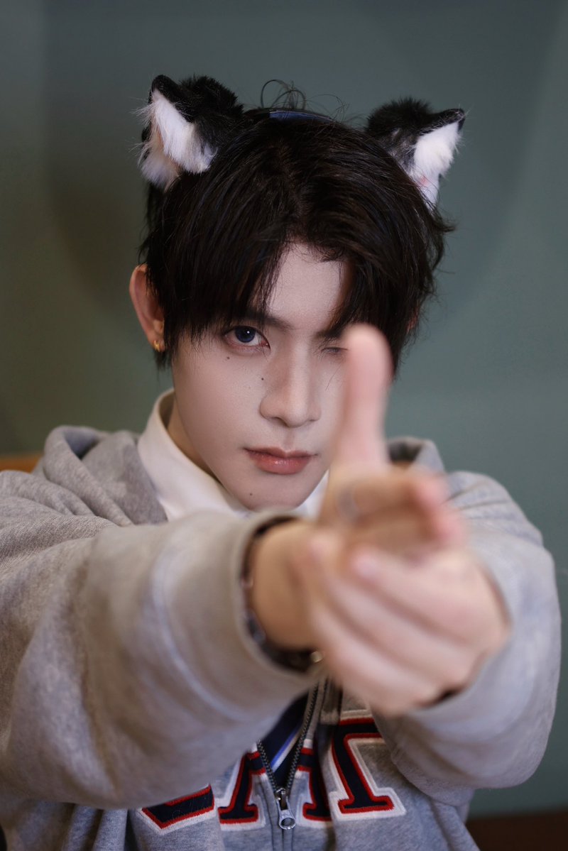猫咖里有这样的猫猫，你会来光顾吗？
#刘煜城 #pp大人 #p气不好