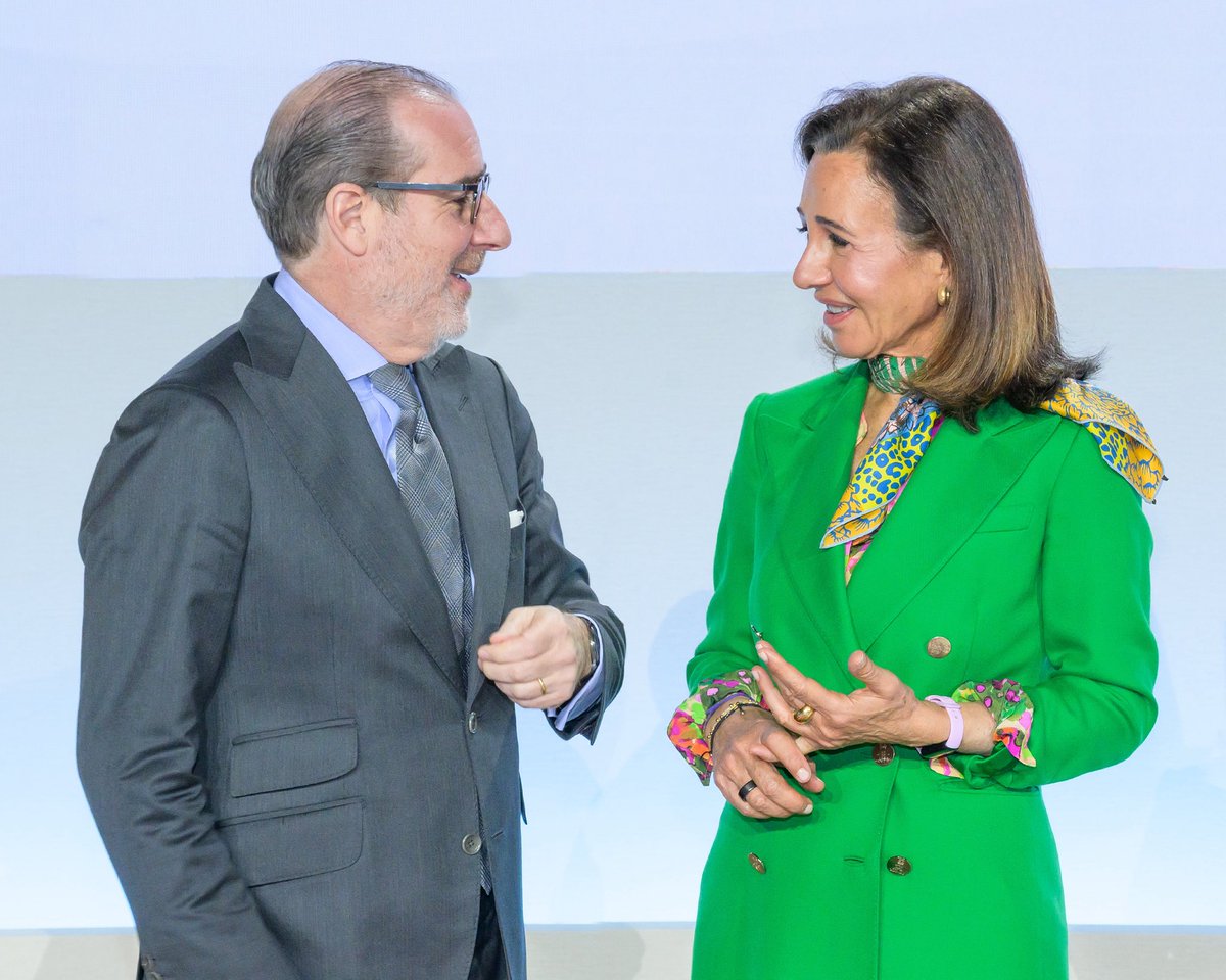 Ana Botín tweet media