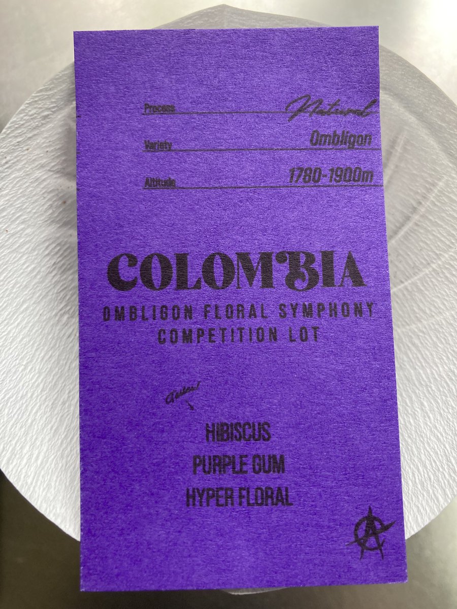 Motty1924's tweet image. 紫の花畑🪻🪻🪻
お出汁のような旨味
美味しいなぁ🤤

家庭も仕事もステージが変わった👍
守りたいものも増えたし、
頑張っていくぞ〜💪

#コーヒーのある暮らし 
#コーヒー
#coffee
#ACIDCOFFEE