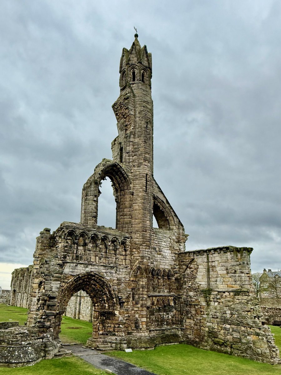 KPW1453's tweet image. The remains of the 13th century west front of St. Andrews Cathedral in Fife. 📸 My own. #WallsOnWednesday #StAndrews #Fife