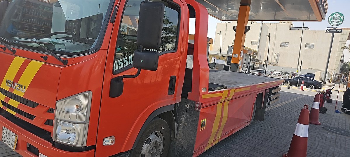 #صباح_آلخيــــر
سطحه شمال الرياض لنقل السيارات المصدومه والعطلانه تقدير الحوادث 
#صباح_الخير_والسعادة
#صباح_الأشياء_المُشرقة