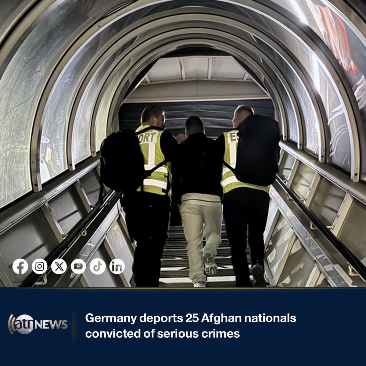 ArianaNews_'s tweet image. Germany deports 25 Afghan nationals convicted of serious crimes

tinyurl.com/3a4ybffz

Germany deported 25 Afghan nationals convicted of serious crimes to Kabul on Tuesday night in the latest charter flight repatriation.

#ArianaNews #GermanyDeportation #Afghanistan