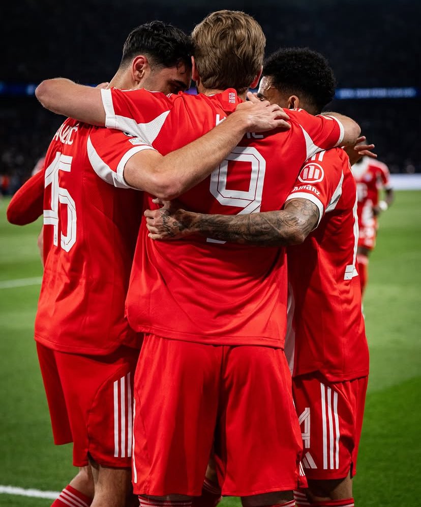 MIK🔴⚪#packmas tweet media