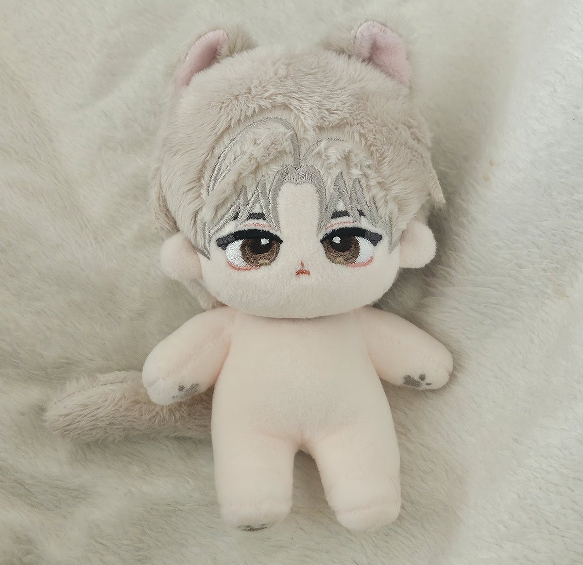 깜 tweet media