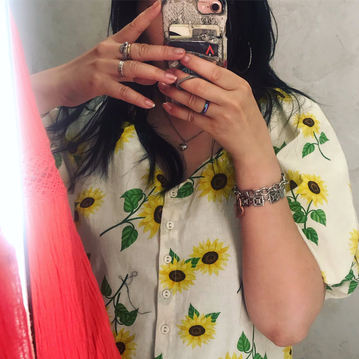 sngo1982's tweet image. a #selfie in a cute #sunflower top @Sportsgirl #Melbourne 💋🌻✨