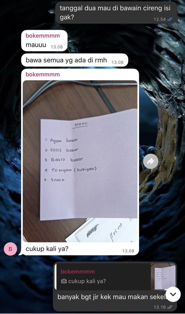 suka aneh memang tweet media