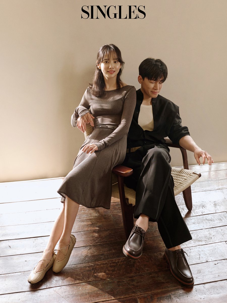 PrainTPC's tweet photo. [김무열] [윤승아]

세련된 무드 속 서로를 향한 따스한 시선 🤍

'싱글즈' 5월호 화보 A컷 공개 ✨

#김무열 #윤승아
#싱글즈 #SINGLES #쿠에른 https://t.co/ItpRH3QdpY