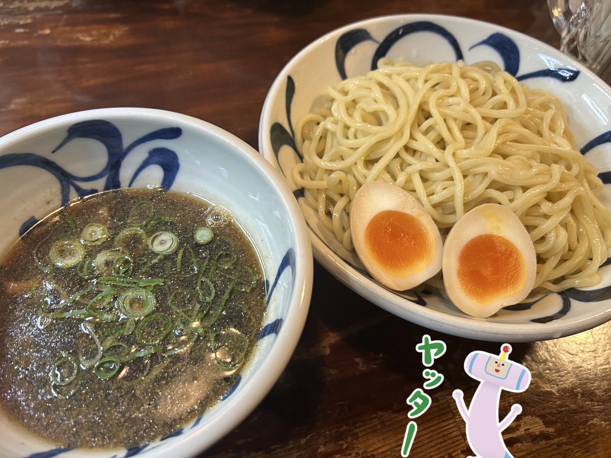 体力も回復してきたからお昼は家族でつけ麺いった🍜