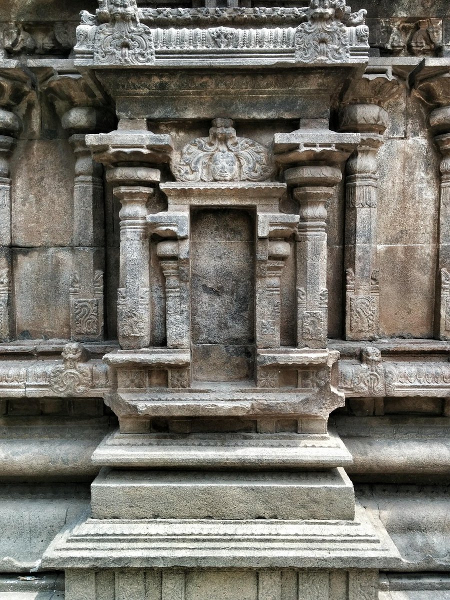 3MovieLoverss's tweet photo. Temple ! love ! photography... https://t.co/RTxZeKjLBP