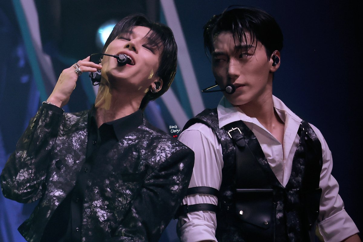 ais ৻ꪆ tweet media