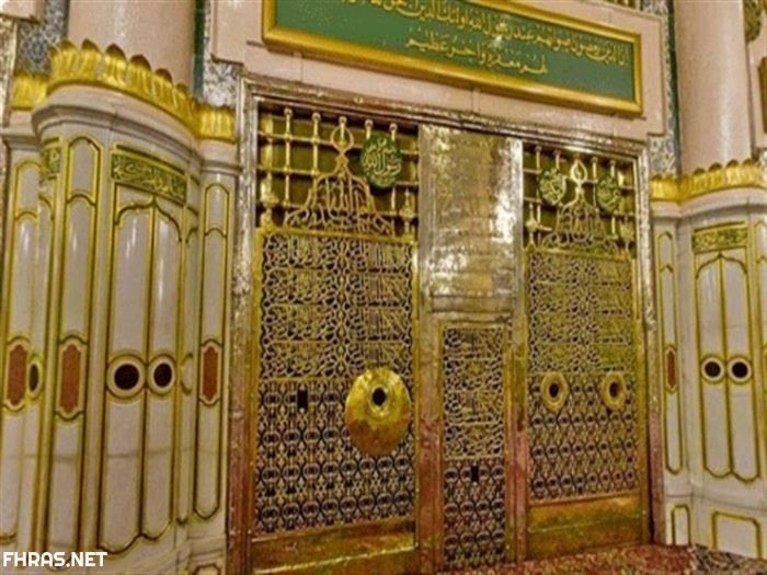 عن أبي هريرة رضي الله عنه أن رسول الله ﷺ  قال: (إياكم والظن، فإن الظن أكذب الحديث، ولا تحسسوا، ولا تجسسوا، ولا تنافسوا، ولا تحاسدوا، ولا تباغضوا، ولا تدابروا، وكونوا عباد الله إخوانا) متفقٌ عليه
