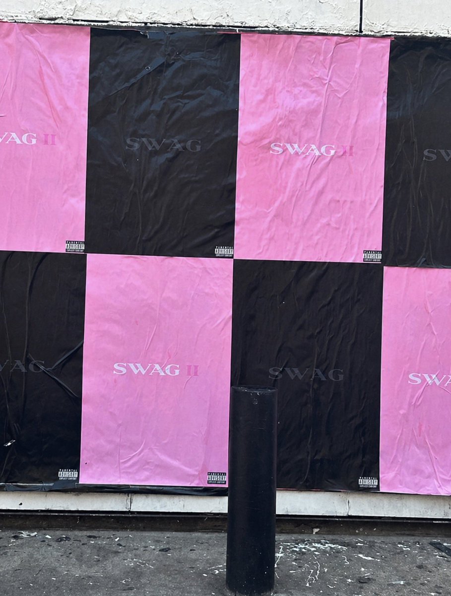 swagworldtour's tweet photo. New posters have been spotted in Boston. Could these be a hint for potential upcoming shows? 👀🖤💗 https://t.co/qJYjslvqYM