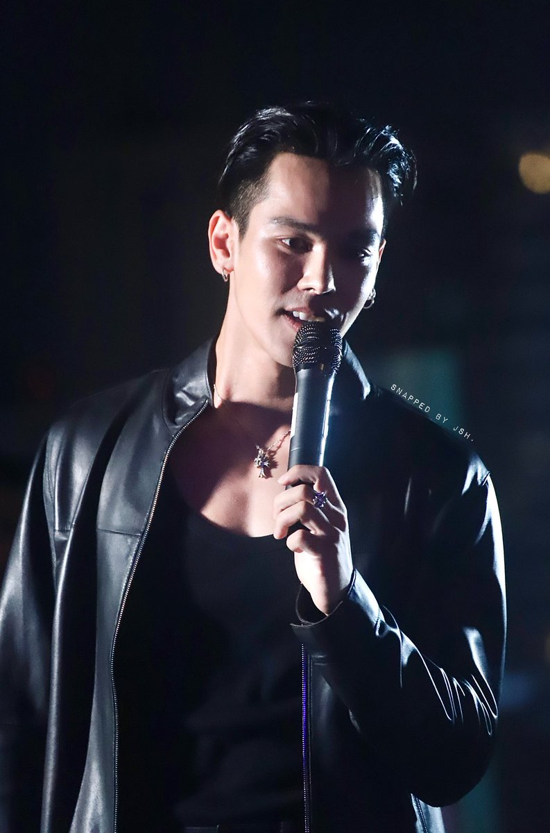 snappedbyjsh's tweet photo. I know it
God was showing off
while making you @treporapat 

TRE KILIAN POPUP AT ICONSIAM
#KilianParisxTreporapat #treporapat #ตรีภรภัทร https://t.co/Cw2XFENVqd