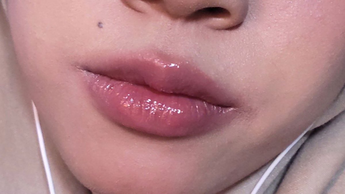 ʚɞella tweet media