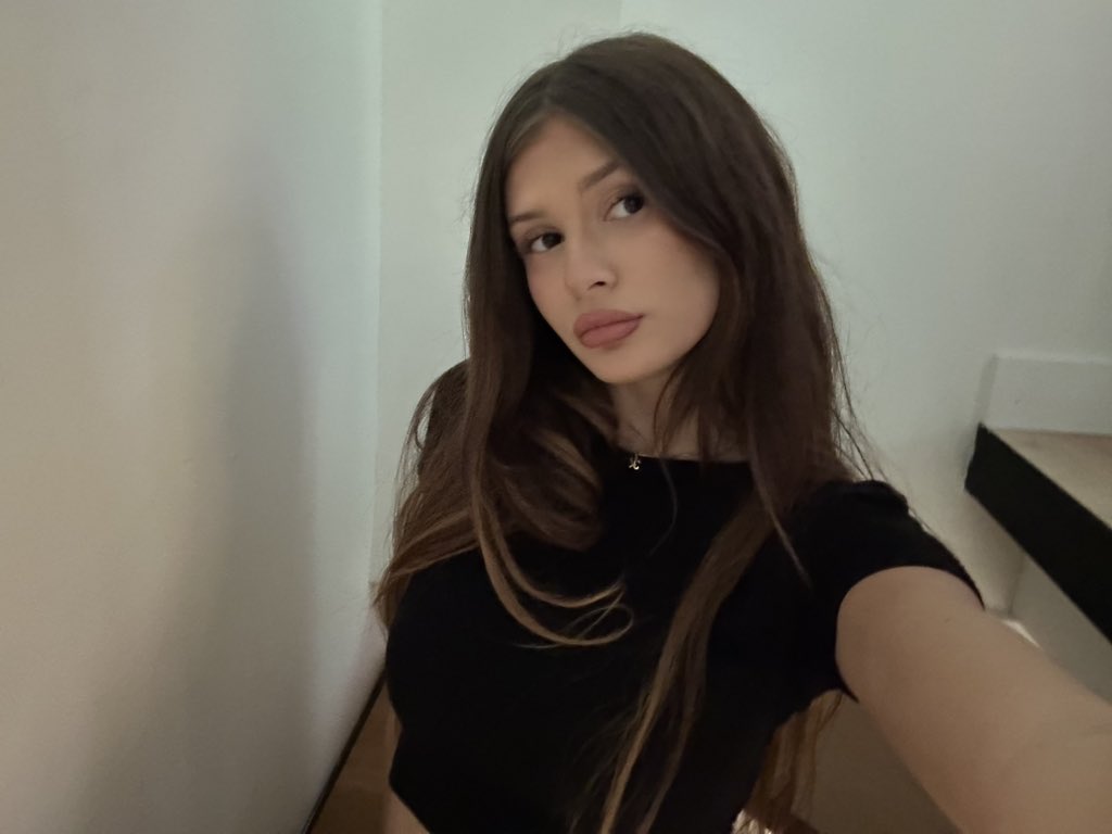 mwah tweet media