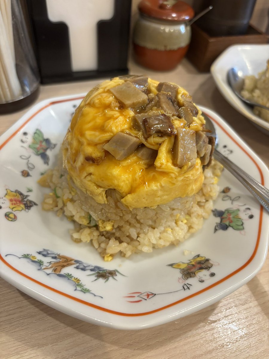 marythem's tweet photo. 神戸堪能中🍜🐰 https://t.co/ZjrOy4lRHE