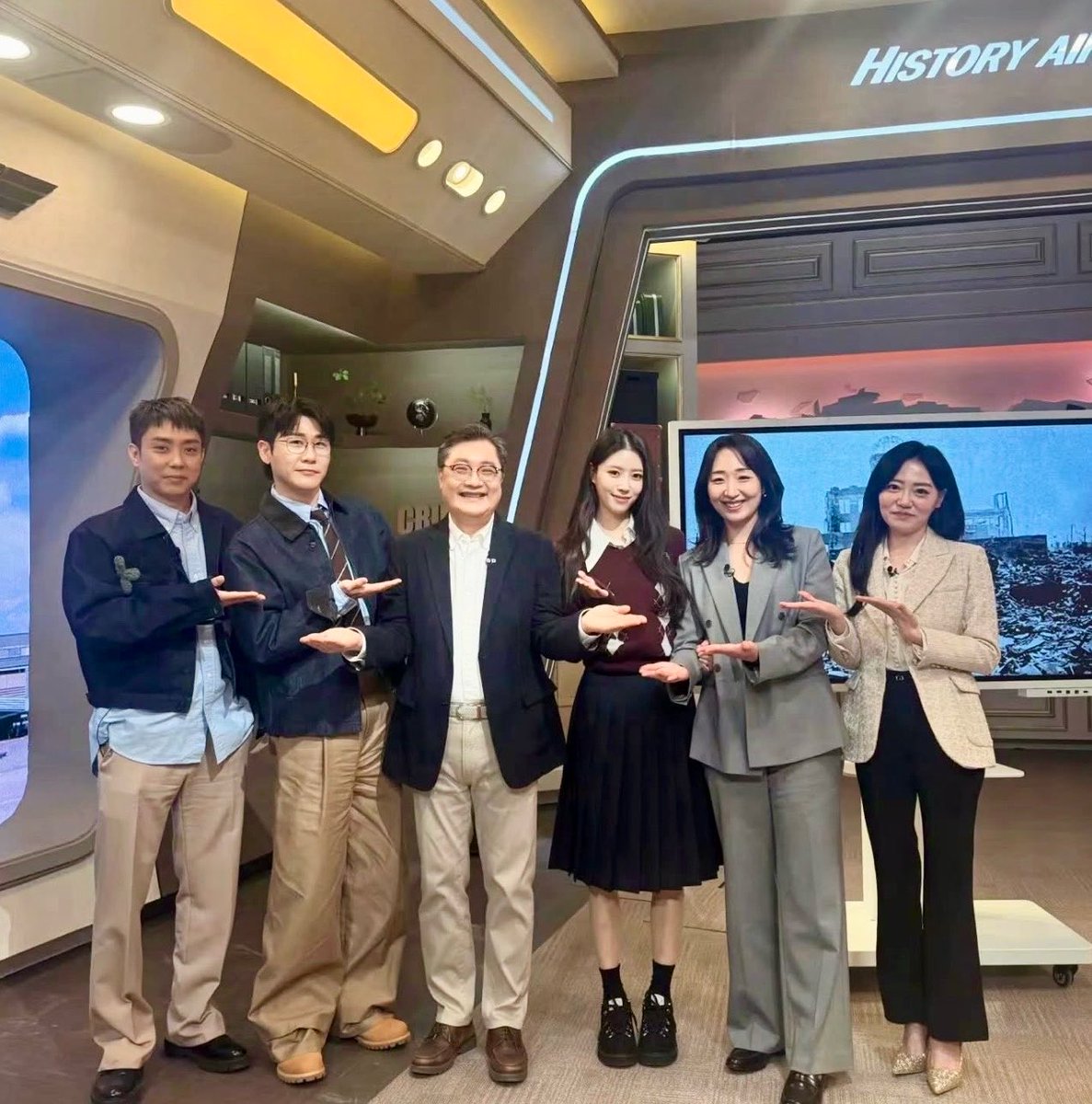 Eunkulele's tweet photo. Formal vs Casual #은지원 
Which is your pick?
I can’t decide if it’s the grey suit or the black denim jacket?

벌벗세 NWH, March and April 2026 https://t.co/a5YuO7UHxK