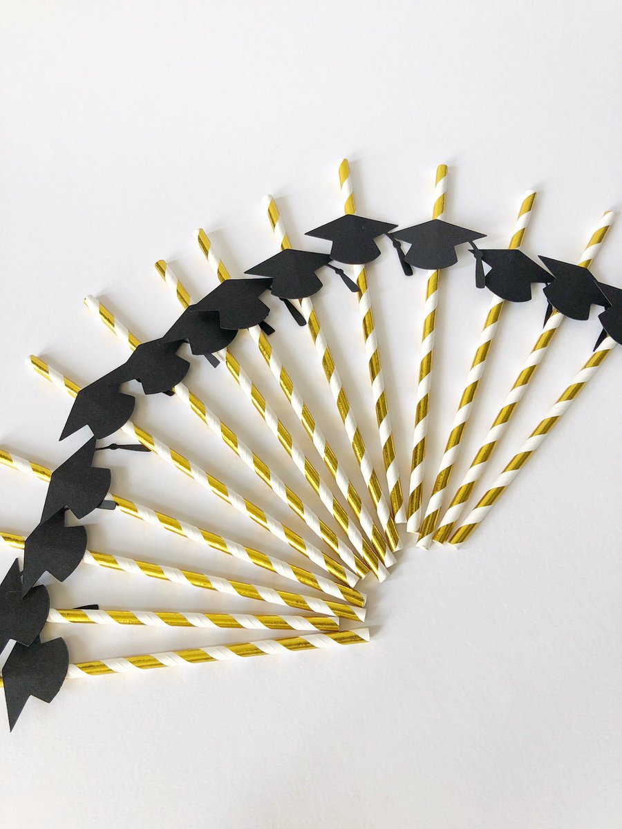 BagsofFavours's tweet image. Graduation party straws 🧑‍🎓🎓🎉

Bagsoffavours.etsy.com

#earlybiz #eshopsuk #etsy #mhhsbd #shopindie #giftideas #craftbizparty #firsttmaster #elevenseshour #gift