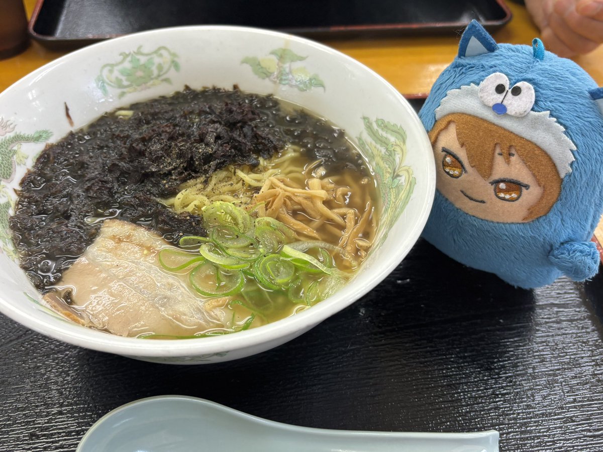 煌 tweet media