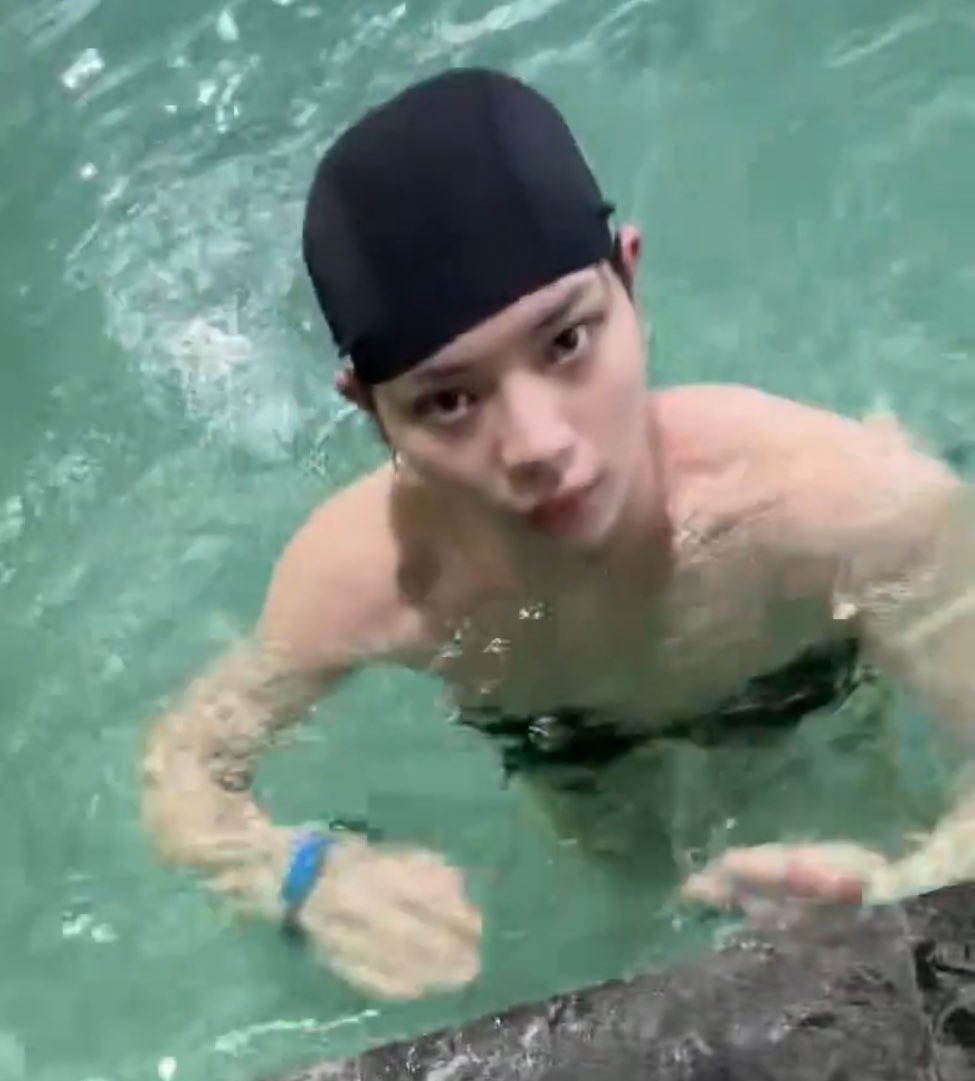 Nyul🐈‍⬛🍣 tweet media