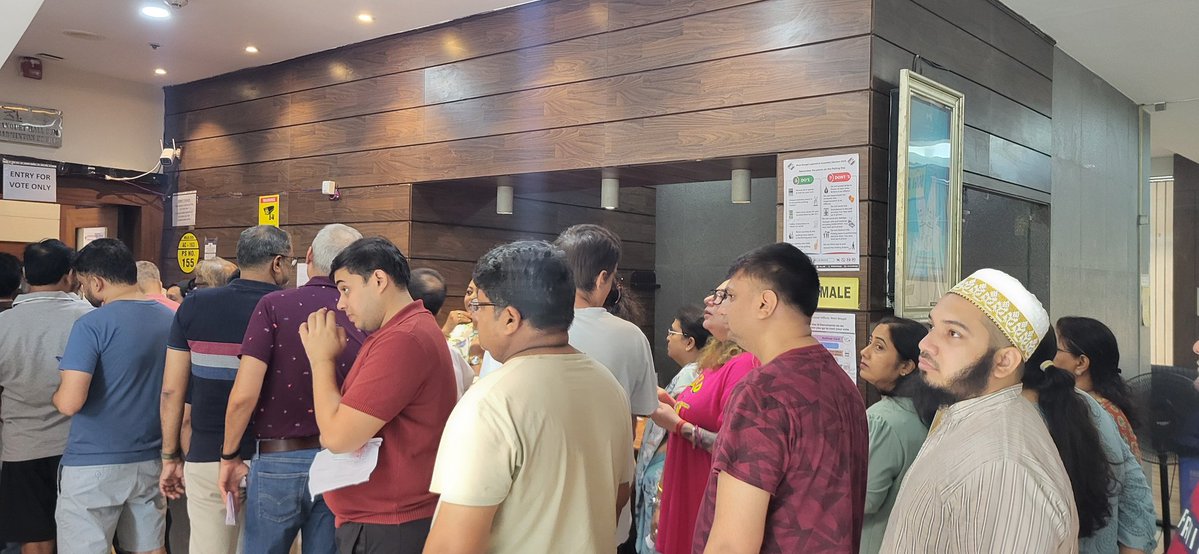 kamalKantmishra's tweet image. #WestBengalLegislativeAssemblyelection2026 voting inside our campus clubhouse. #peaceful thanks @ECISVEEP @CEOWestBengal .