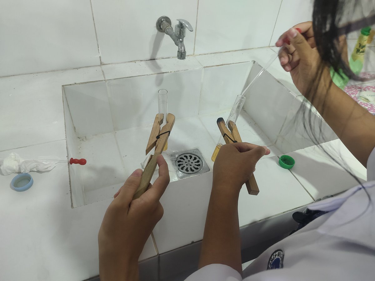 𖥻𝚰𝗌α 𝗂𝗌 SIBUKKKKK (kinda ia) tweet media