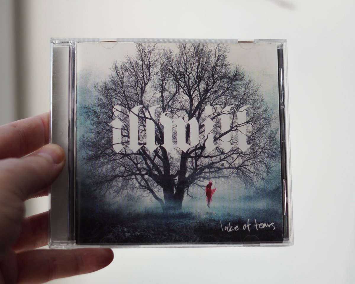 Defstar666's tweet image. 🪢 15th ANNIVERSARY 🪢

🇸🇪 LAKE OF TEARS - Illwill (2011)

Their eighth album delivering a strange mix of styles but it all hangs together and works well
#LakeOfTears #swedish #progressive #gothic #metal #AlbumAnniversary