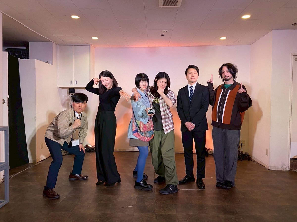 #システム個人 特別公演
 『#システム個人の短編提供システム』

【配信のお知らせ】

明日、4月30日（木）19:00より、カンフェティにて定点記録映像の配信を開始します！
confetti-web.com/events/15328

価格：「サマザマ編」「つらなり編」
　　　視聴券
　　　各1000円（税込）

　　　両チーム