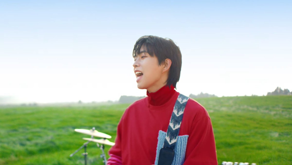 meg 🚂 tweet media