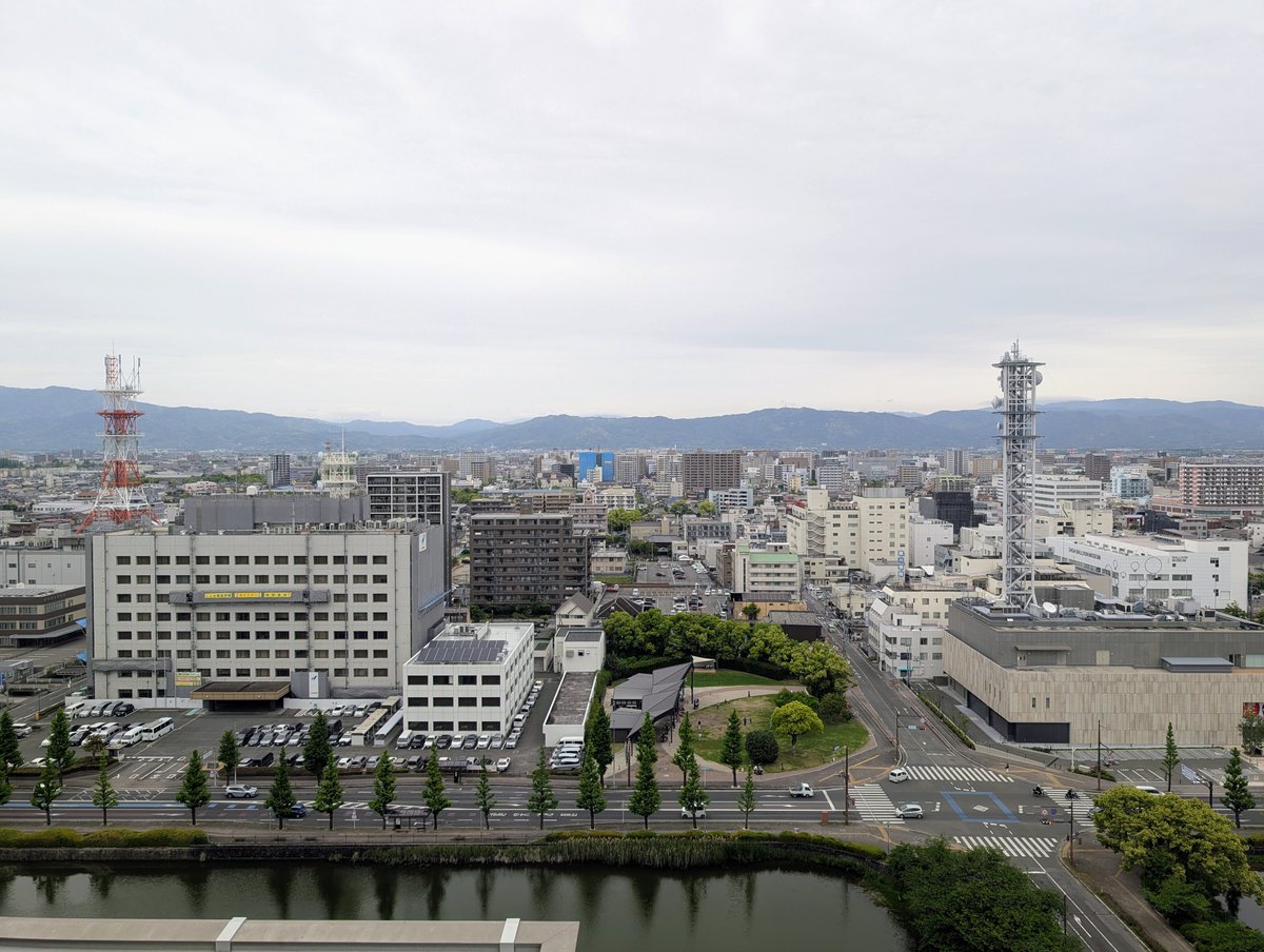 秋 tweet media