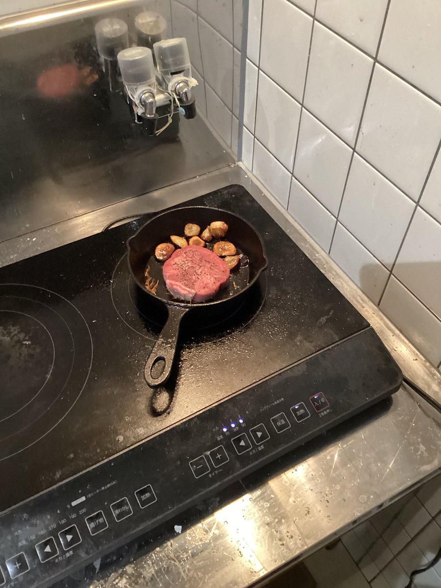 牛タン600gと鳥もも肉1kg買ってきた