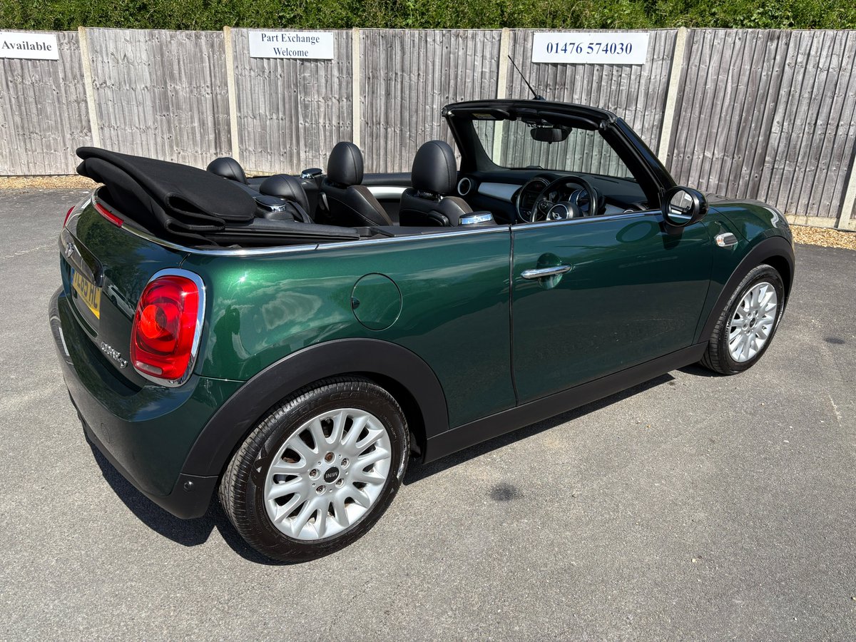 GranthamCarShop's tweet image. 2016/65  MINI Convertible 1.5 Cooper D Euro 6 (s/s) 2dr #mini #cooper #miniconvertible #BuyLocal #GranthamCarShop #UsedCarsForSaleGrantham #convertiblecarforsale #miniconvertibleforsale
granthamcarshop.co.uk/used-cars/mini…