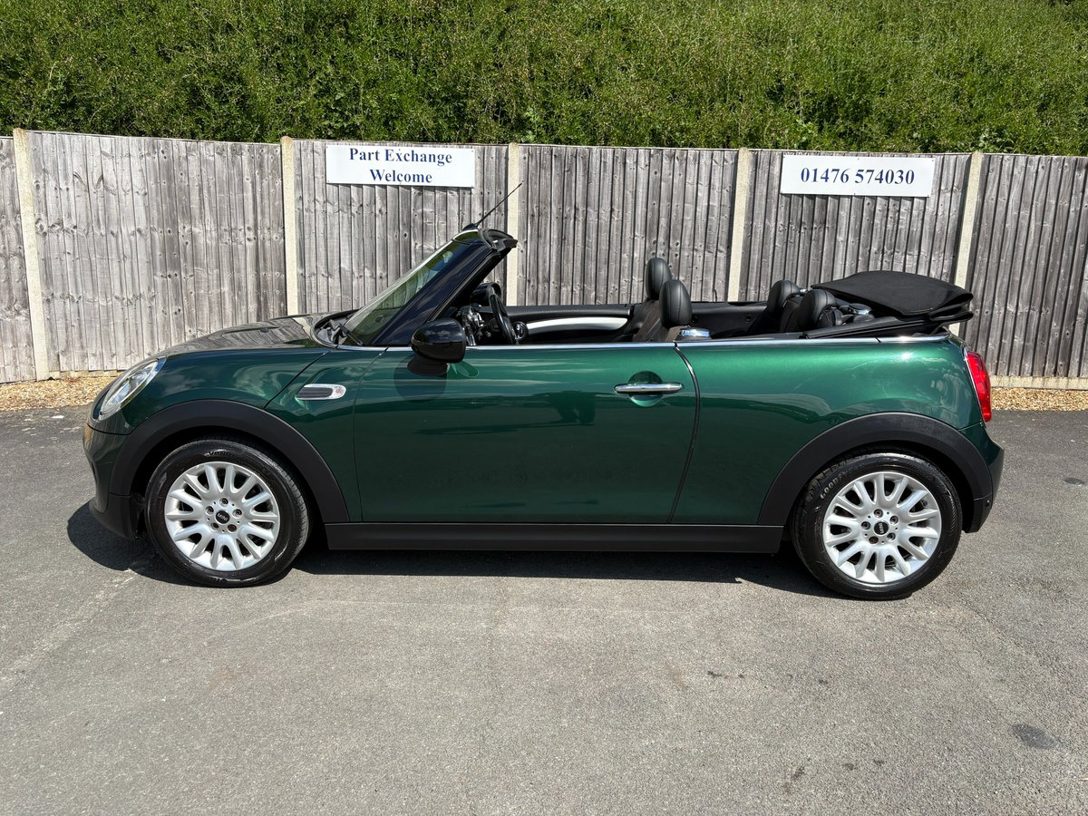 GranthamCarShop's tweet image. 2016/65  MINI Convertible 1.5 Cooper D Euro 6 (s/s) 2dr #mini #cooper #miniconvertible #BuyLocal #GranthamCarShop #UsedCarsForSaleGrantham #convertiblecarforsale #miniconvertibleforsale
granthamcarshop.co.uk/used-cars/mini…