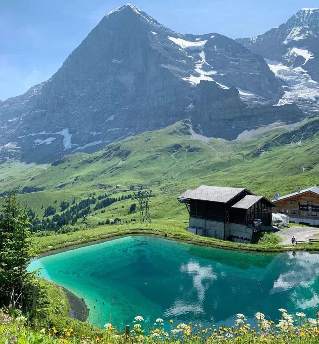vistaaura222's tweet photo. Wengen, Switzerland https://t.co/CDbjPqYfzO