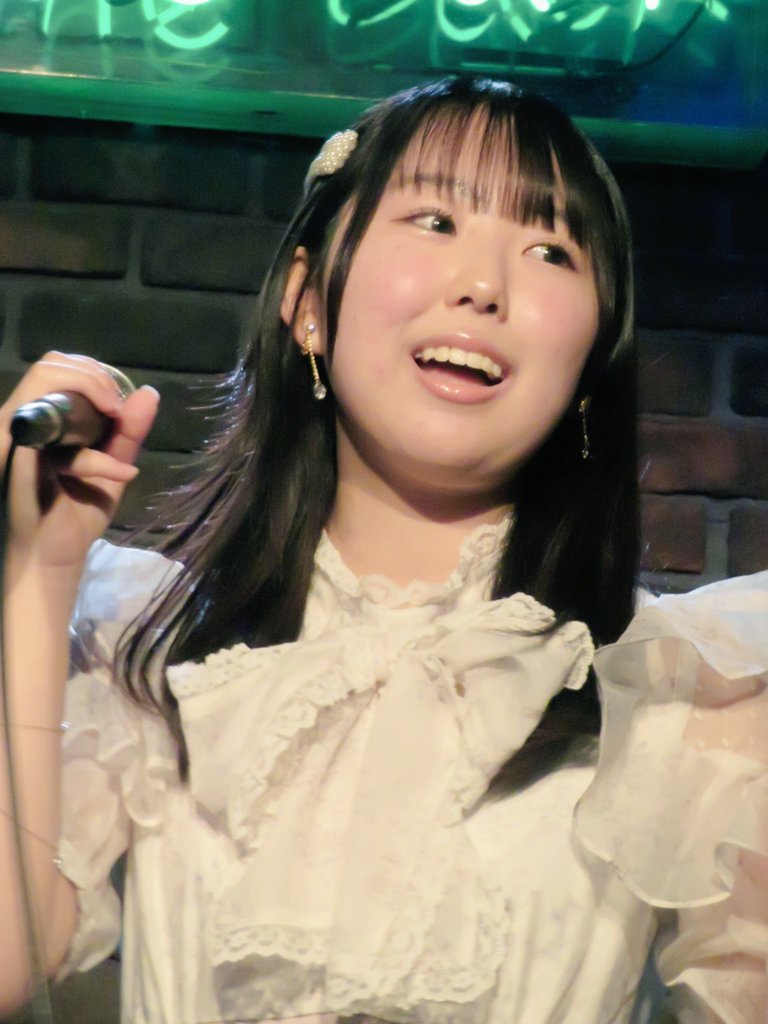 rainborose70's tweet image. 「薫風吹かば」
2026.04.26 大塚welcomeback

演歌ＪＫ・北島由唯、見参✊️🎶

🎤フライディ・チャイナタウン
🎤やさしさで溢れるように
🎤鳰の湖
🎤津軽海峡冬景色

#北島由唯
#ゆいてゃん
#welcomeback