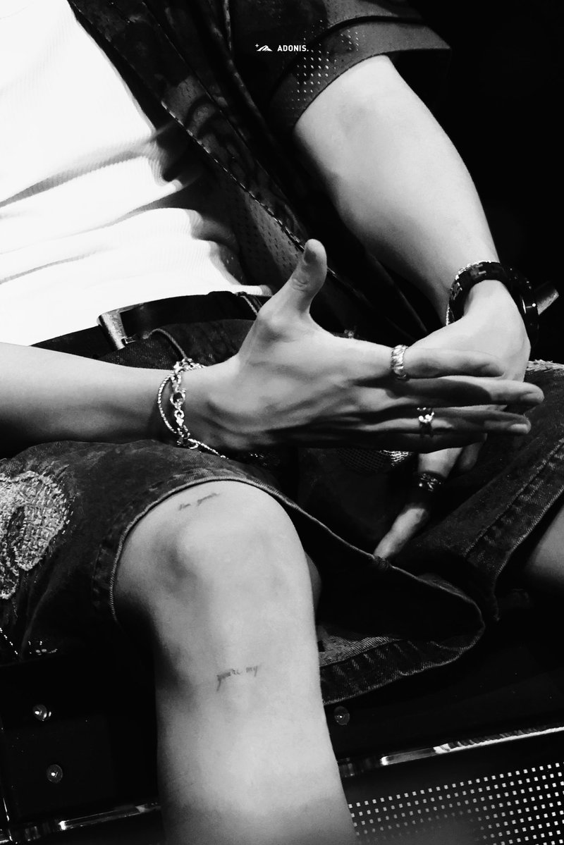 아도니스 Adonis 💫 tweet media