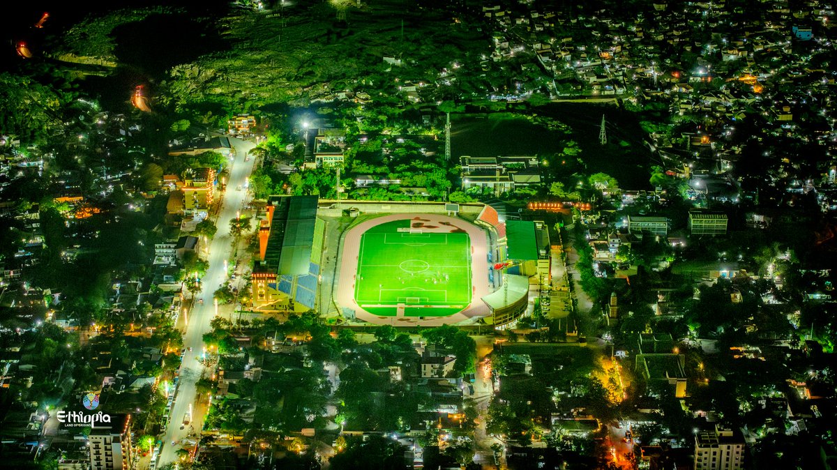 ETEmbassyTYO's tweet image. Evening elegance in Dire Dawa—the historic heart of trade and connection.✨
visitethiopia.et ​
#VisitEthiopia 
#DireDawa 
#NightView 
#DiredawaByNight