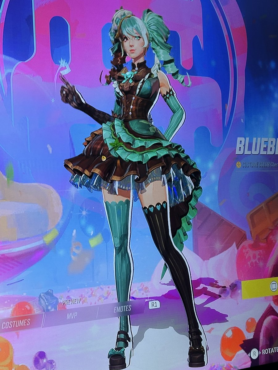 gala🪽 tweet media