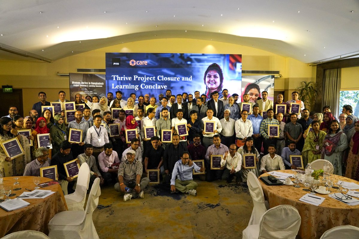 CAREBdesh's tweet image. @CAREBdesh closed the Women Thrive project in Dhaka, celebrating the #impact of P.A.C.E training across the #RMG sector.Reaching 68k+ women in 50 factories, the project built #leadership #confidence &amp;amp; #skills. Inspiring stories, #recognition &amp;amp; a #photobook launch marked the event