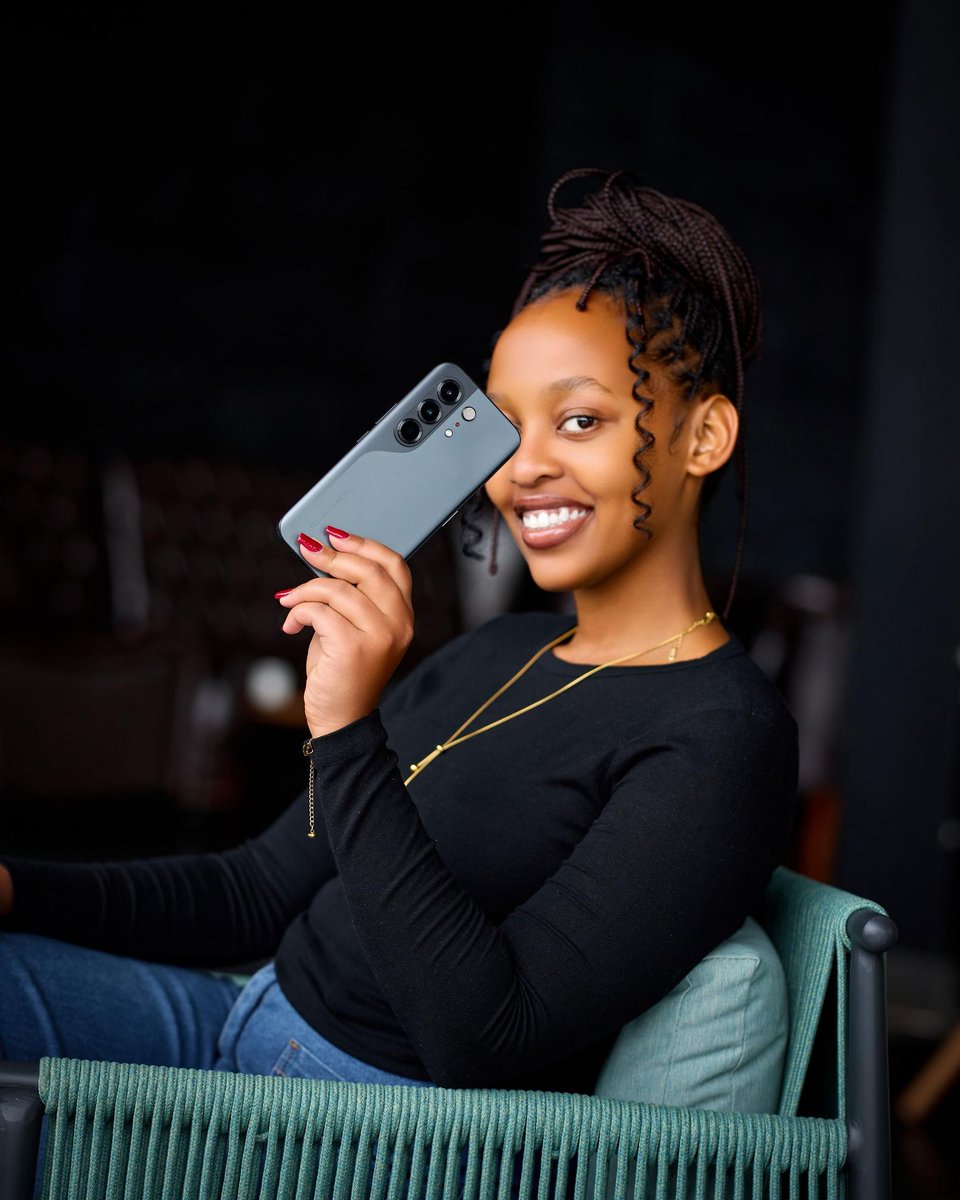 TECNOMobileRW's tweet photo. Good lighting helps… but the CAMON 50 Series makes magic anywhere.#camon50series https://t.co/TefE9eu7oJ
