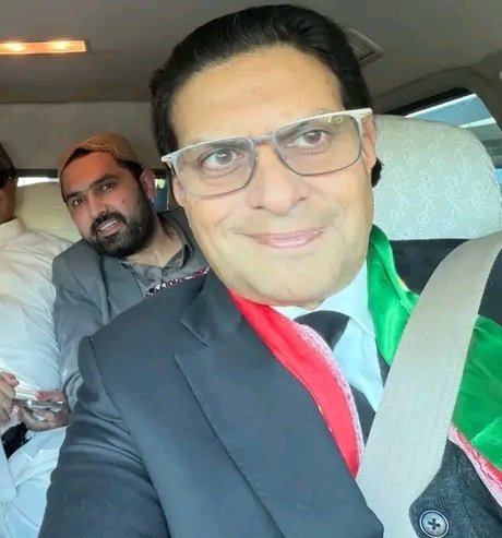 IrumBukhari804 tweet media