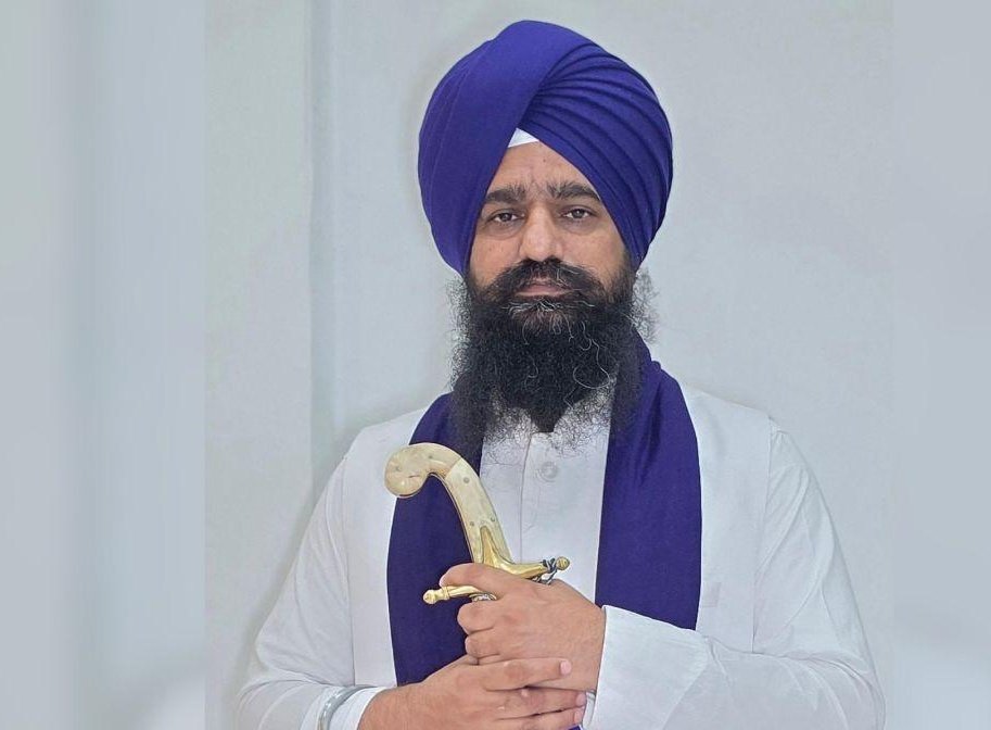 Sri Akal Takht Sahib Acting Jathedar Gaini Kuldeep Singh Gargajj has convened an emergency meeting of Sikh scholars, organizations, and legal experts on May 3 at Bhai Gurdas Hall to deliberate on the ‘Jagat Jyot Sri Guru Granth Sahib Satkar Act 2026’.