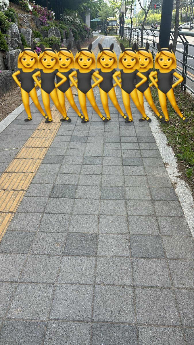 유똥이 tweet media