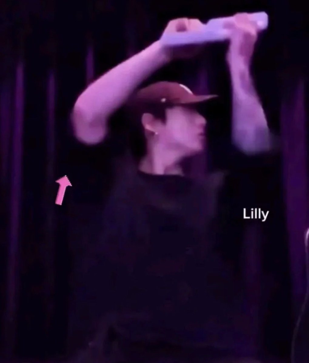 🩷🎀💜 tweet media