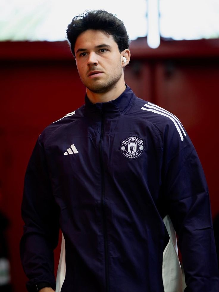 Dèvíl (Fan) tweet media