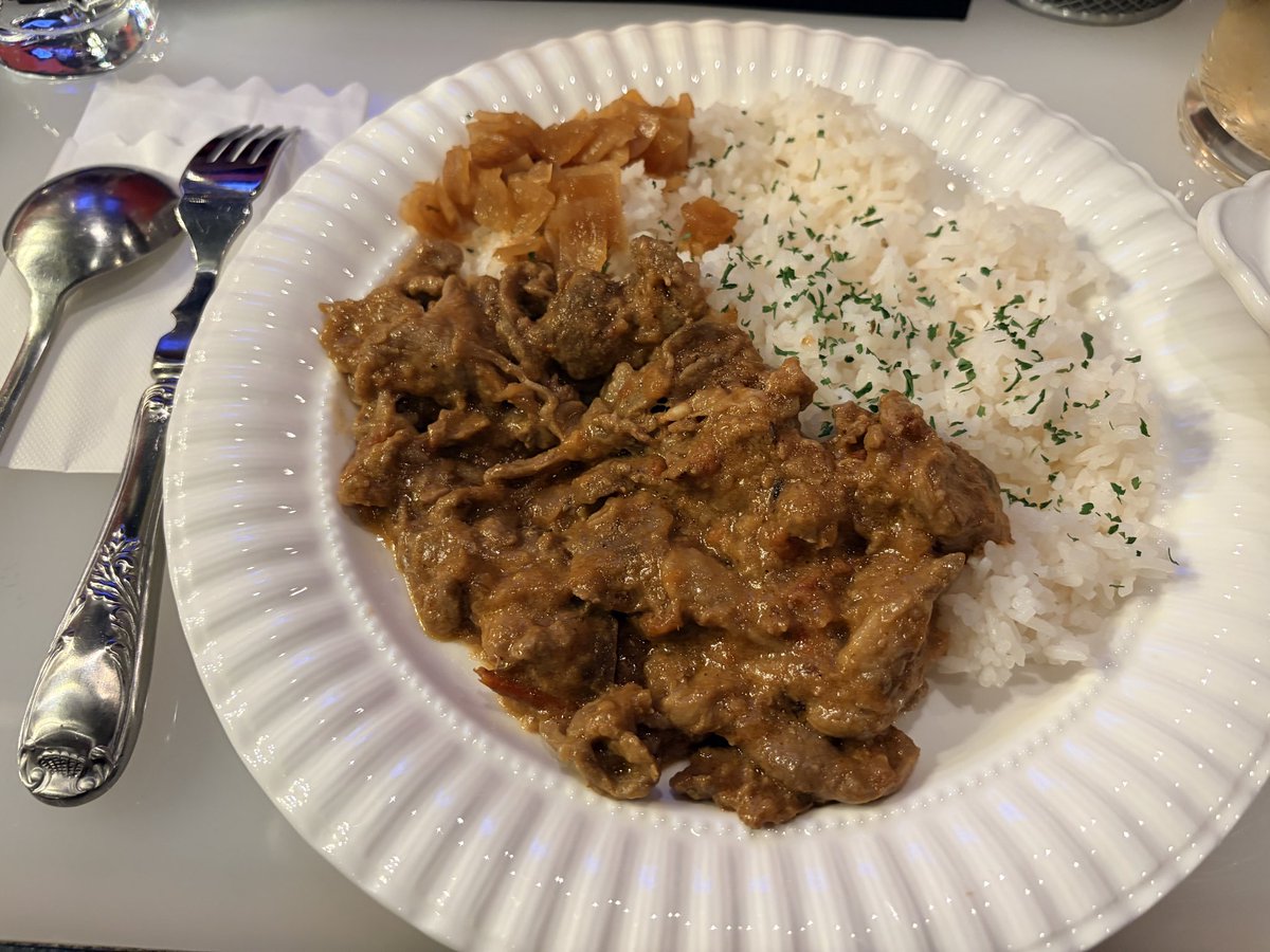 ronronchiki's tweet photo. あのねあのね
行きたかったカレー🍛屋さん
【創作カレーSPICEONE】さんに行ってきたよ〜⸜(*ˊᗜˋ*)⸝🍛
今日はおやすみだと思ってたから
めっちゃ嬉しかった〜✨
ラム🐑めちゃうまでスプーンが止まりませんでした (*´艸`*)
メロンちゃんに久しぶりにお会い出来て嬉しかった〜💕
絶対また行きます〜✨ https://t.co/GG3oMovYJd