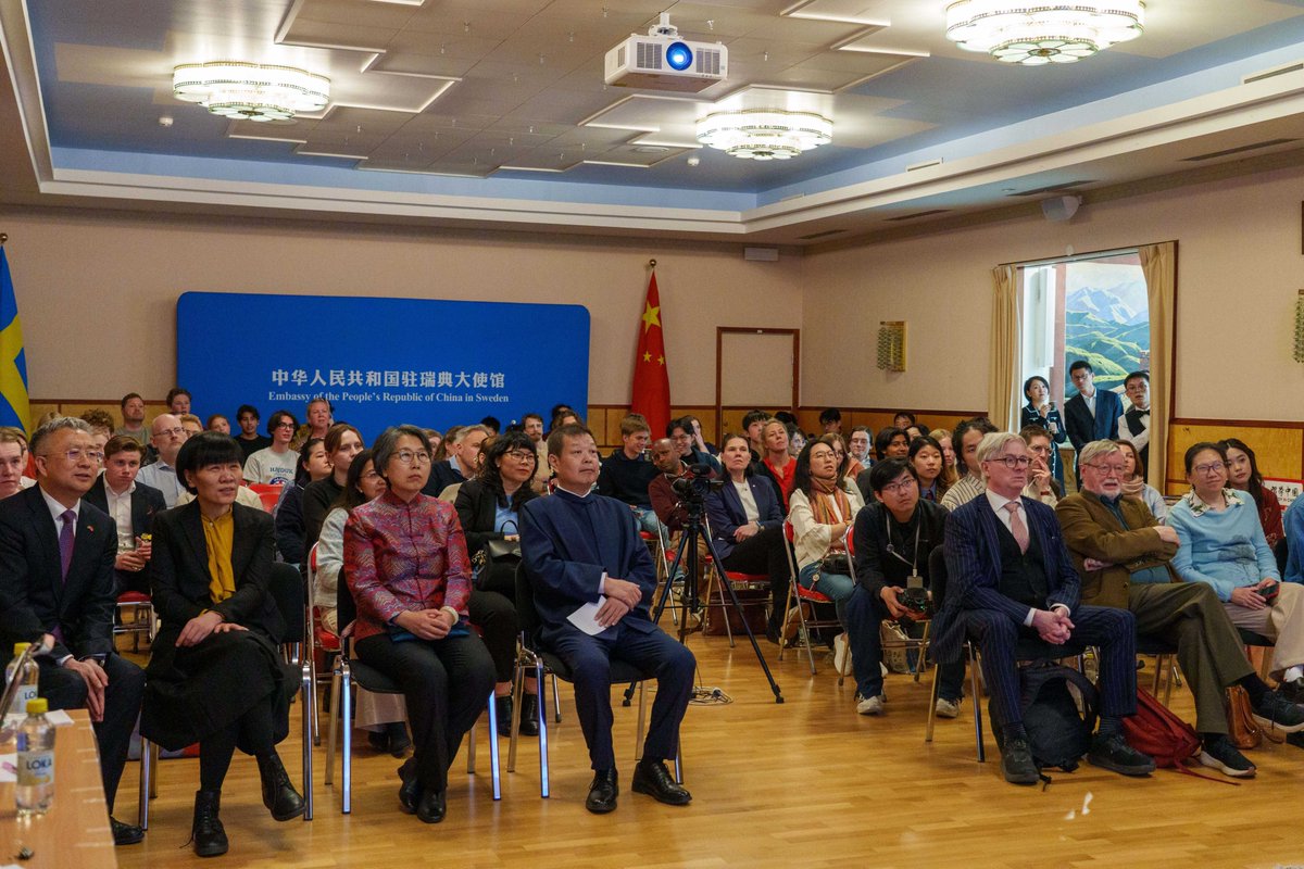 Chinese Embassy in Sweden tweet media