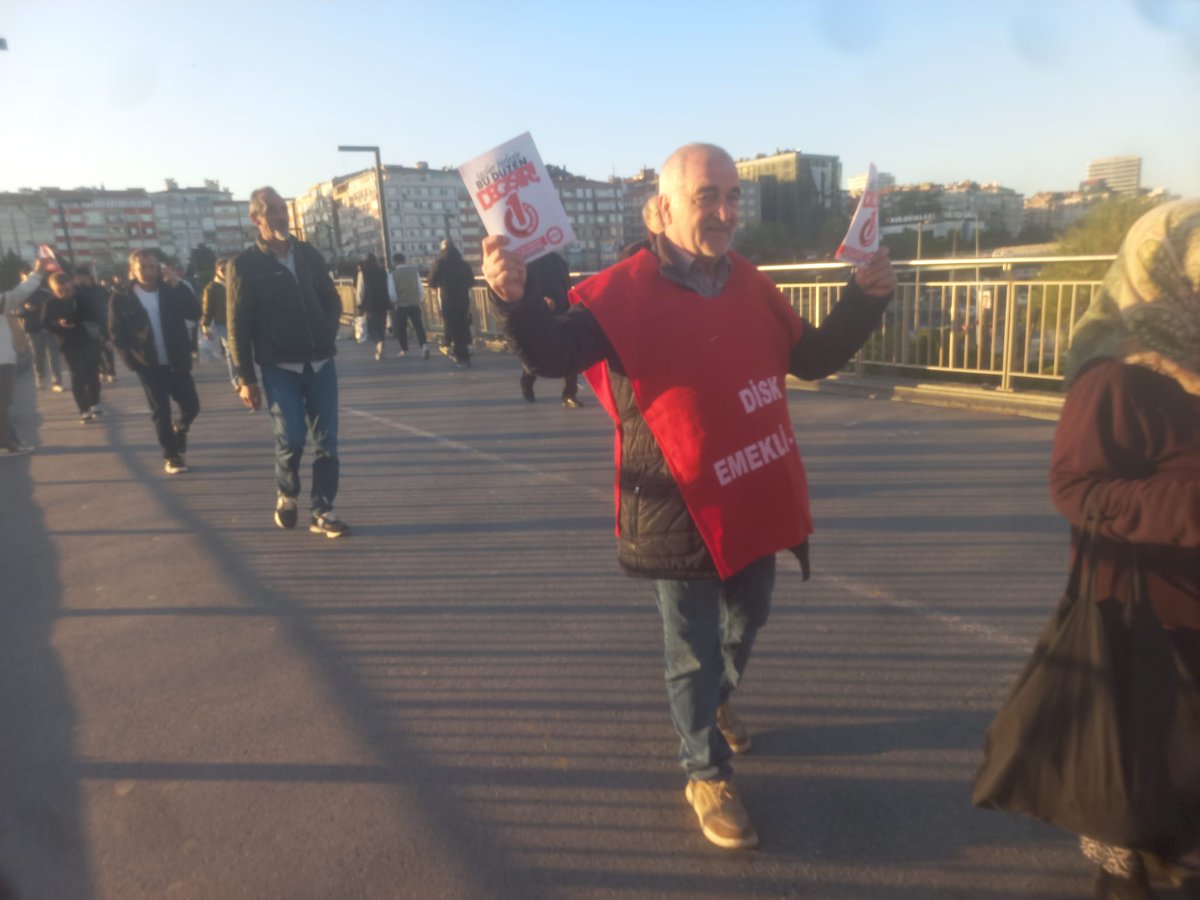 diskistanbul's tweet photo. 📍 İSTANBUL/ MERTER
#1Mayıs çağrısı:
@DiSK_Genel_is
@disktekstil
@diskgidais
@emeklisen
@diskinsesi
#BirleşelimDeğiştirelim https://t.co/NmxeRY9dY6